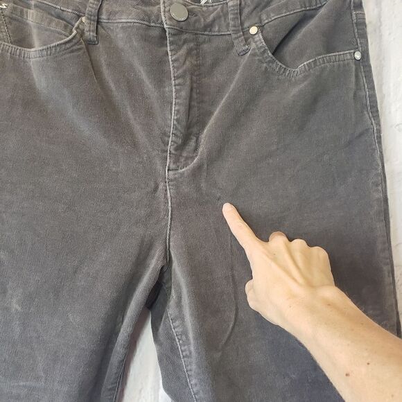 SEVEN7 Ultra High Rise Skinny Corduroys - Picture 2 of 7